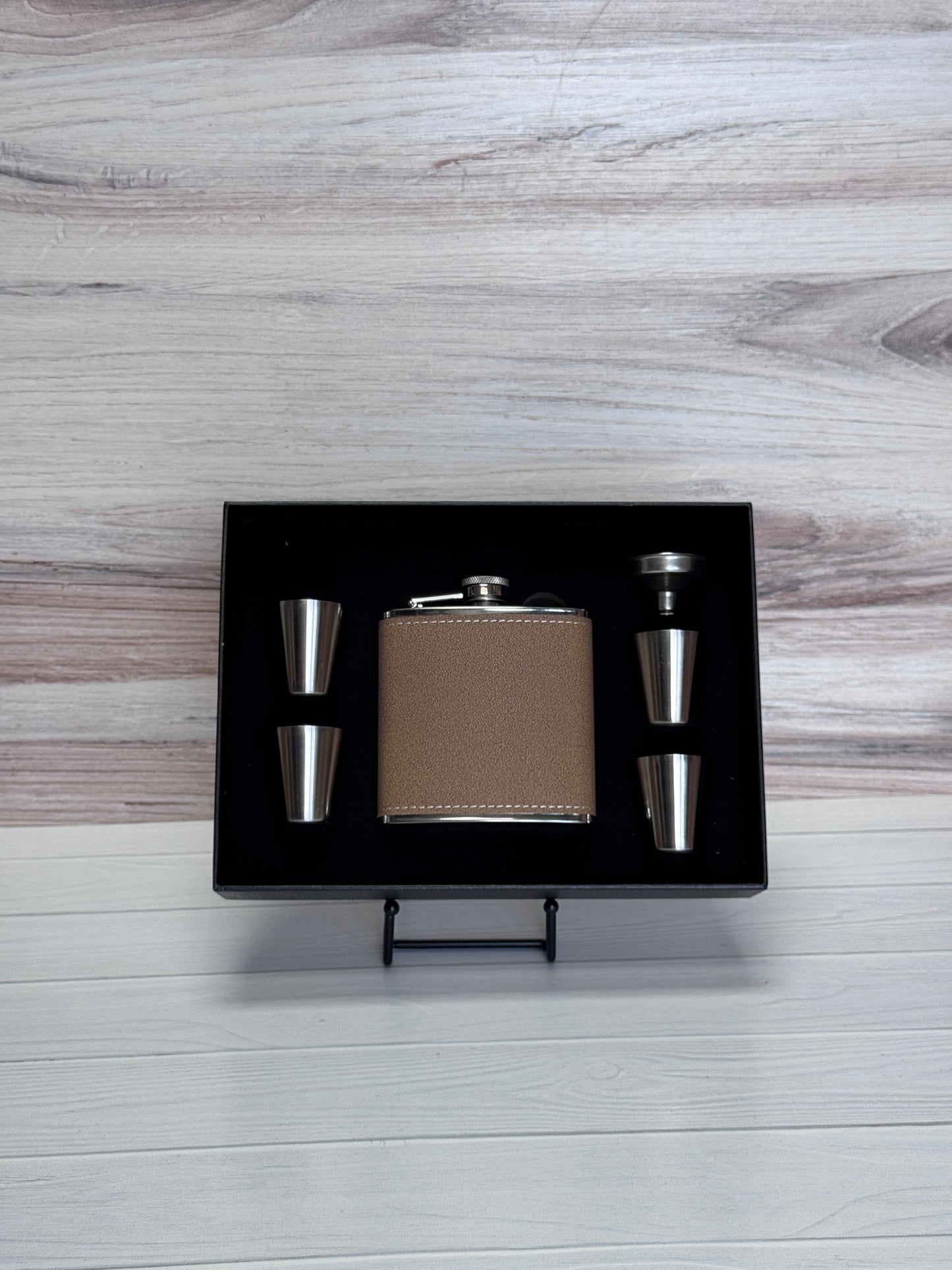 Laser Engraved Flask Set with Shot Glasses – 6 oz